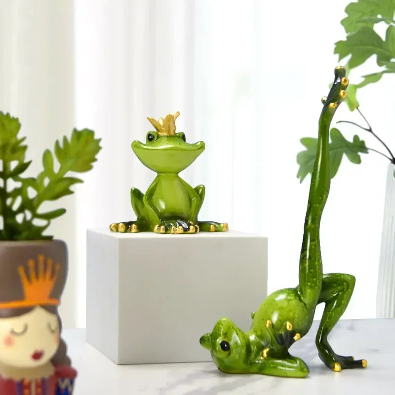Yoga Frog Resin Figurine,Office Decoration, 19cm