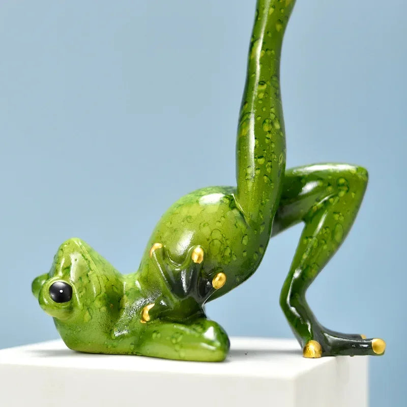 Yoga Frog Resin Figurine,Office Decoration, 19cm