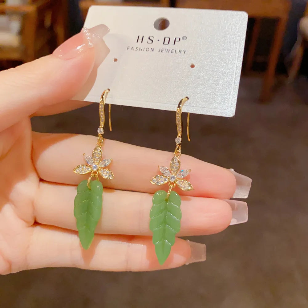 Carved Botanical Green Leaf Drop Ear Ring