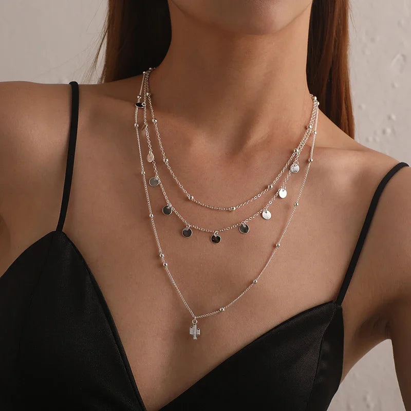 New Fashion Triple Layer Necklace Plant Round Piece