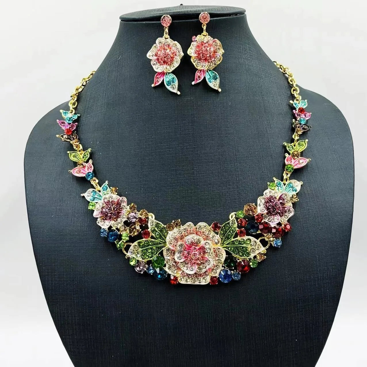 Exaggerated Flower Necklace Earring Set Sparkling Water Stone